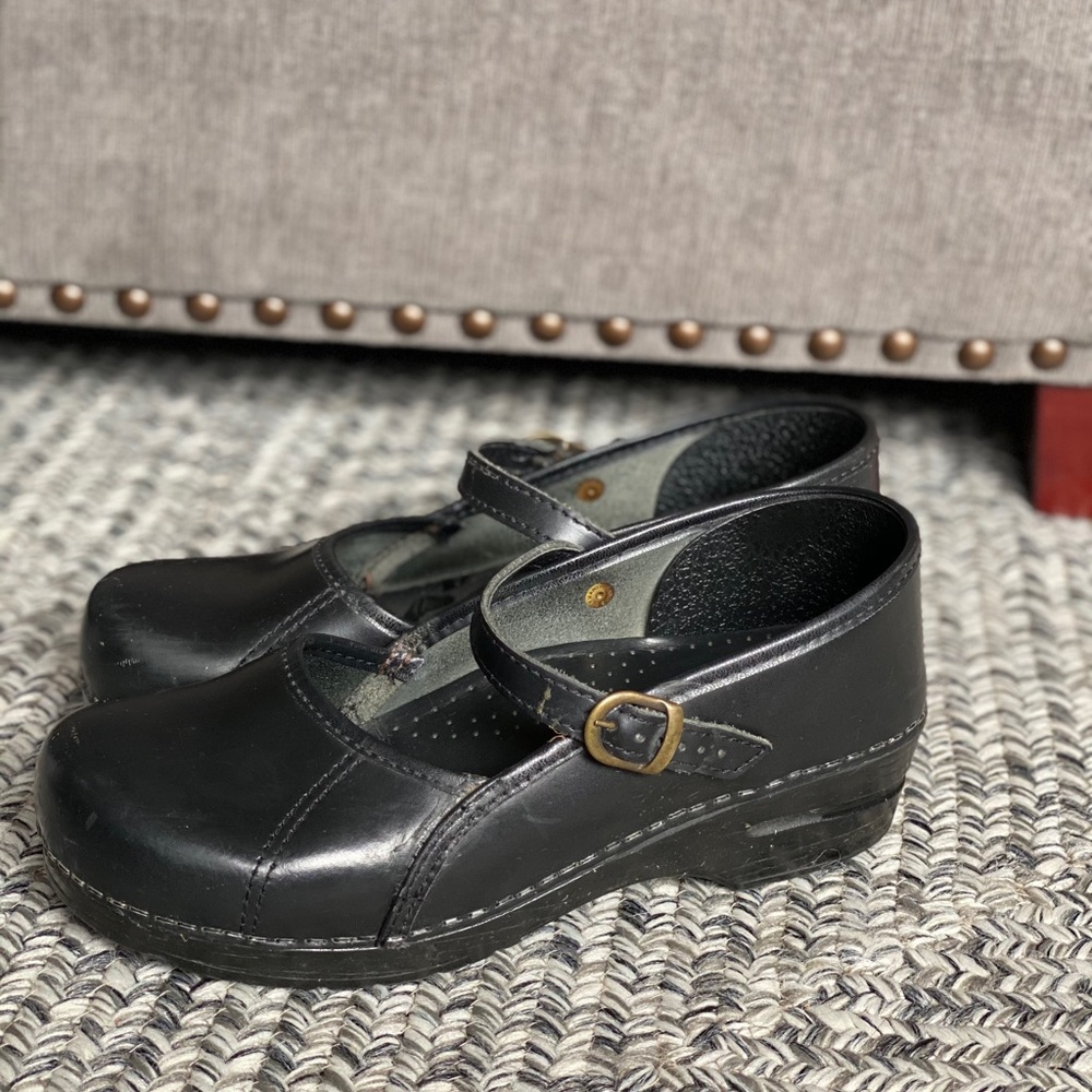 Dansko Sanita clogs